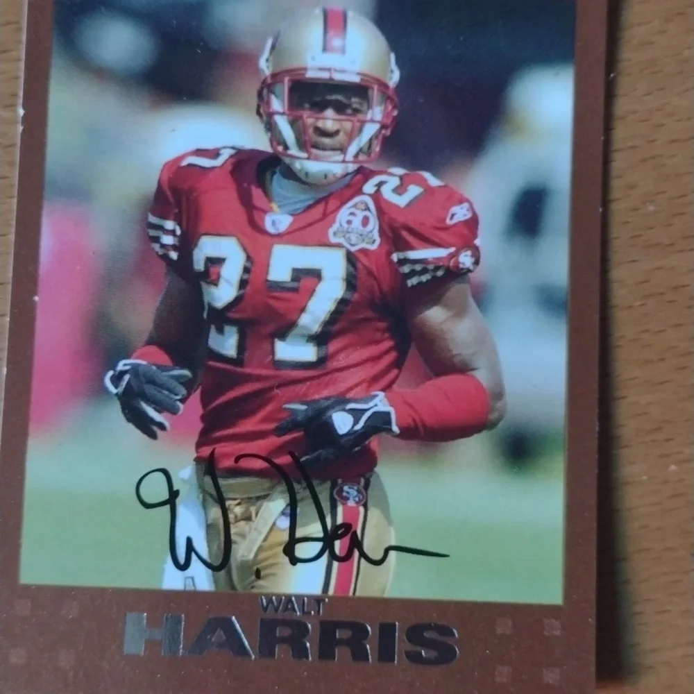 Football Autographed Card - Picture 3 of 3